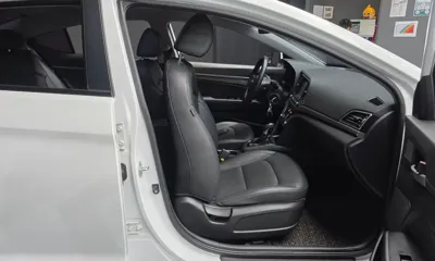 Hyundai Avante 2016, 100777 км, за 7800000 KRW - фото 12