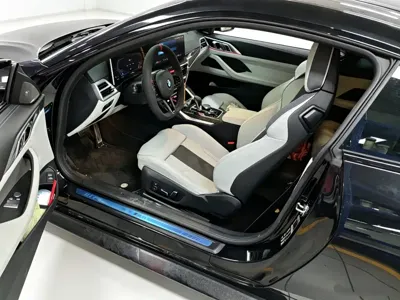 BMW M4 2025, 4000 км, за 860000 CNY