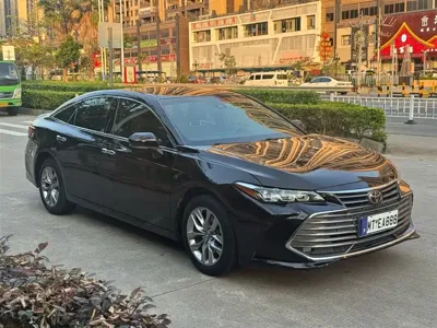 Toyota Avalon 2021, 82000 км, за 109800 CNY