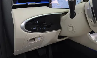 Genesis GV70 2026, 7137 км, за 63900000 KRW - фото 27
