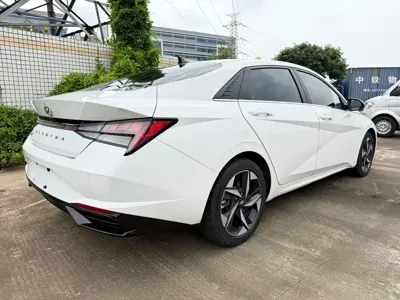 Hyundai Elantra 2022, 30000 км, за 76800 CNY - фото 6