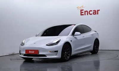 Tesla Model 3 · 2020 год