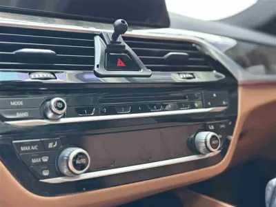 BMW 5 Series 2018, 73000 км, за 153800 CNY - фото 14