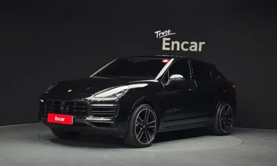 Porsche Cayenne · 2023 год