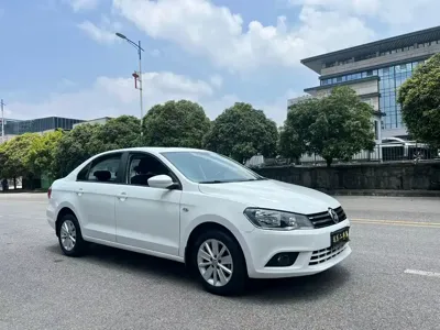 Volkswagen Jetta 2017, 104000 км, за 22799 CNY