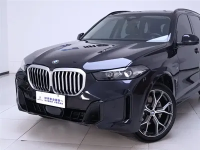 BMW X5 2024, 28700 км, за 426000 CNY