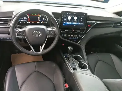 Toyota Camry 2022, 66200 км, за 91800 CNY - фото 10