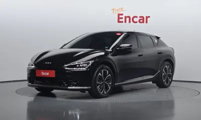 Kia EV6 · 2023 год