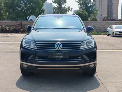 Volkswagen Touareg · 2018 год
