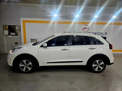 Kia Niro 2018, 103850 км, за 12800000 KRW - фото 4