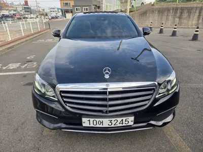 Mercedes-Benz E-Class · 2018 год