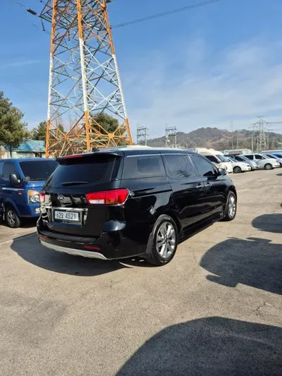 Kia Canival 2015, 136838 км, за 10500000 KRW - фото 5