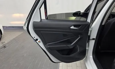 Volkswagen Jetta 2023, 24031 км, за 24000000 KRW - фото 25