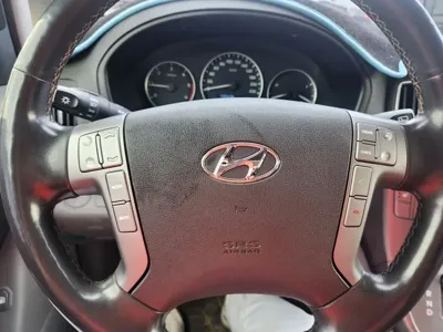 Hyundai Starex 2018, 64000 км, за 14700000 KRW - фото 19