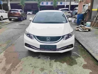 Honda Civic 2015, 57000 км, за 28800 CNY - фото 2
