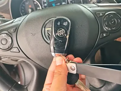 Buick LaCrosse 2017, 118100 км, за 51300 CNY - фото 9
