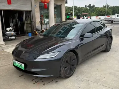 Tesla Model 3 2025, 9000 км, за 158800 CNY - фото 3