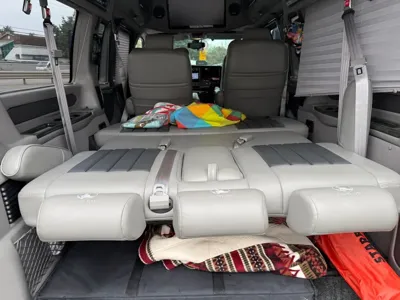 Chevrolet Express Van 2014, 47000 км, за 24000000 KRW