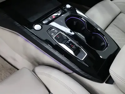 Audi 奥迪A5L 2025, 3000 км, за 218800 CNY - фото 18