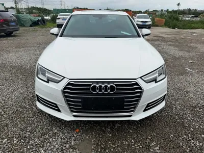 Audi A4L · 2018 год