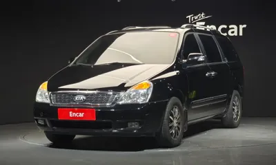 Kia Canival · 2013 год