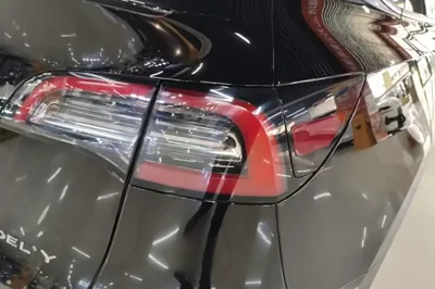 Tesla Model Y 2022, 79700 км, за 171974.93 CNY - фото 9