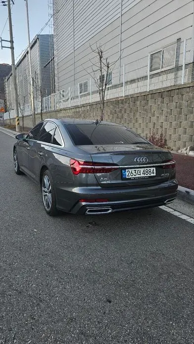 Audi A6 2022, 83619 км, за 27250000 KRW