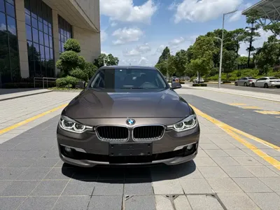 BMW 3 Series 2017, 98000 км, за 58000 CNY
