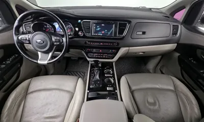 Kia Canival 2016, 102937 км, за 12500000 KRW - фото 7