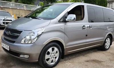 Hyundai Starex 2011, 137985 км, за 7900000 KRW - фото 1