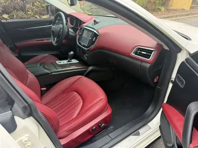 Maserati Ghibli 2016, 50000 км, за 138000 CNY - фото 6