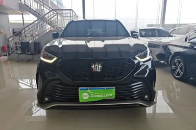 Toyota Crown Kluger 2022, 62900 км, за 187889.07 CNY