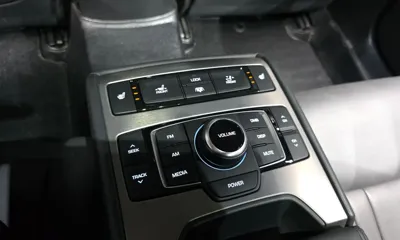 Hyundai Genesis 2015, 245358 км, за 7200000 KRW - фото 19