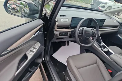SAIC MAXUS Maxus G50 PHEV 2025, 3500 км, за 106245.46 CNY - фото 19