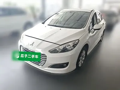 Peugeot 308 2017, 120200 км, за 21300 CNY