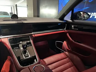 Porsche Panamera 2020, 68000 км, за 548000 CNY - фото 13