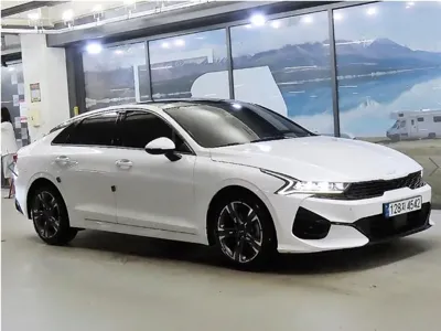 Kia K5 · 2023 год