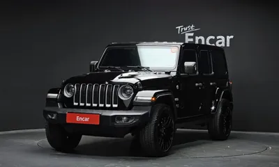 Jeep Wrangler · 2023 год