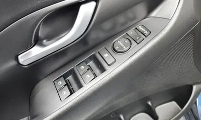 Hyundai i30 2018, 101129 км, за 8800000 KRW - фото 20