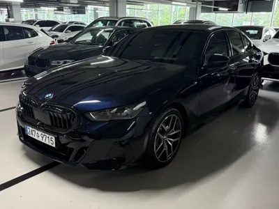 BMW 5-Series · 2025 год
