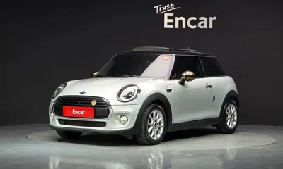 MINI Cooper · 2019 год