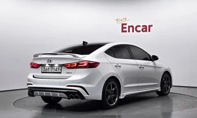 Hyundai Avante 2018, 88248 км, за 10500000 KRW - фото 2