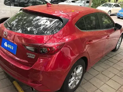 Mazda 3 Axela 2017, 25000 км, за 41000 CNY