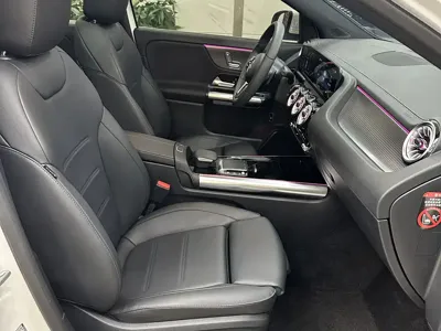 Mercedes-Benz GLA 2023, 39500 км, за 139900 CNY - фото 12