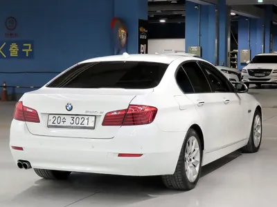 BMW 5-Series 2014, 176500 км, за 8900000 KRW