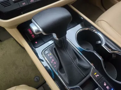 Kia Canival 2019, 51000 км, за 18900000 KRW - фото 9