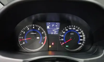 Hyundai Accent 2016, 58165 км, за 6500000 KRW - фото 8