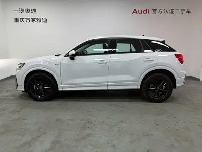 Audi Q2L 2025, 16000 км, за 119800 CNY