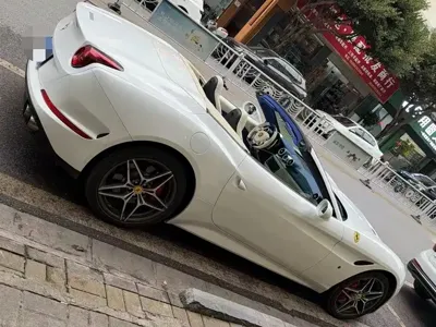 Ferrari California T 2015, 66000 км, за 618000 CNY - фото 10