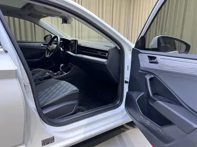Volkswagen Sagitar 2022, 52000 км, за 105800 CNY - фото 13